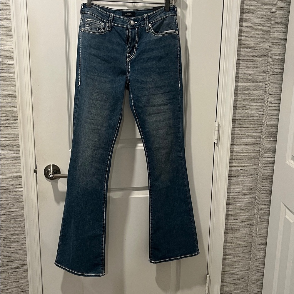 NWT! True Religion Becca Bootcut Indigo Denim with Signature Stitching